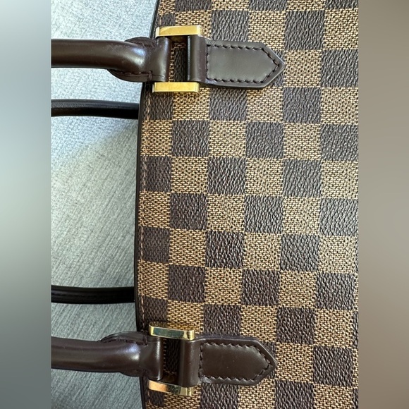 Louis Vuitton Damier Ebene Sarria Horizontal Handbag - Picture 4 of 17